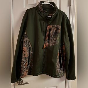 Men’s camo green jacket